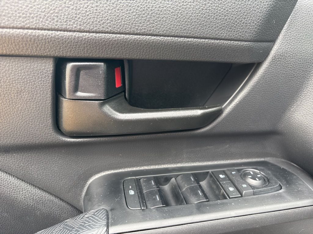 2026 Toyota Tacoma SR5 - Photo 14