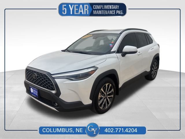 2022 Toyota Corolla Cross XLE