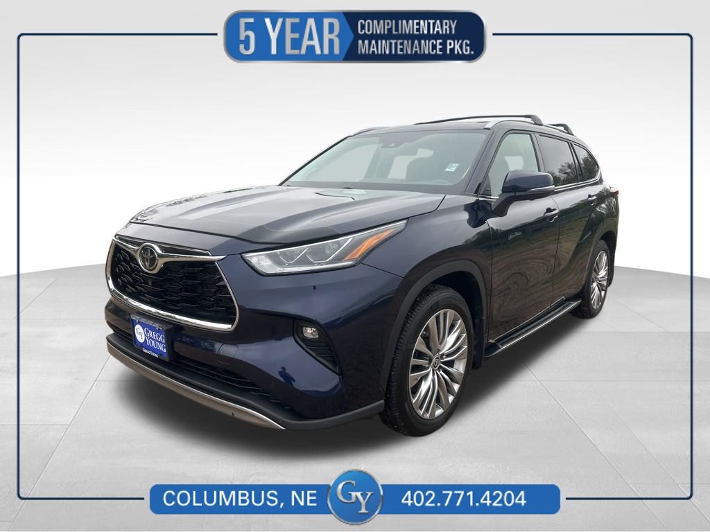 2023 Toyota Highlander SUV 