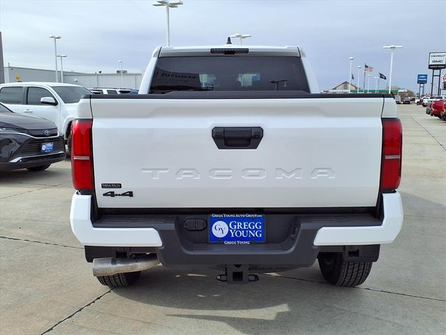 2025 Toyota Tacoma TRD Sport 4x4 Double Cab photo 4