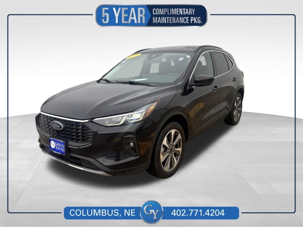 Used 2025 Ford Escape Platinum SUV