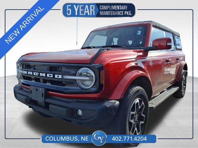 2023 Ford Bronco 4-Door Outer Banks's photo