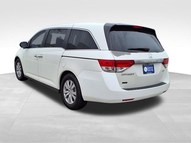 2017 Honda Odyssey SE photo 3