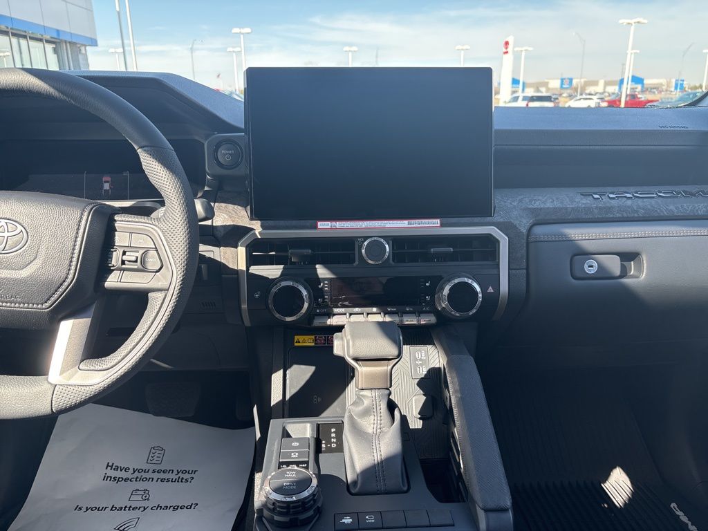 2026 Toyota Tacoma Limited - Photo 32