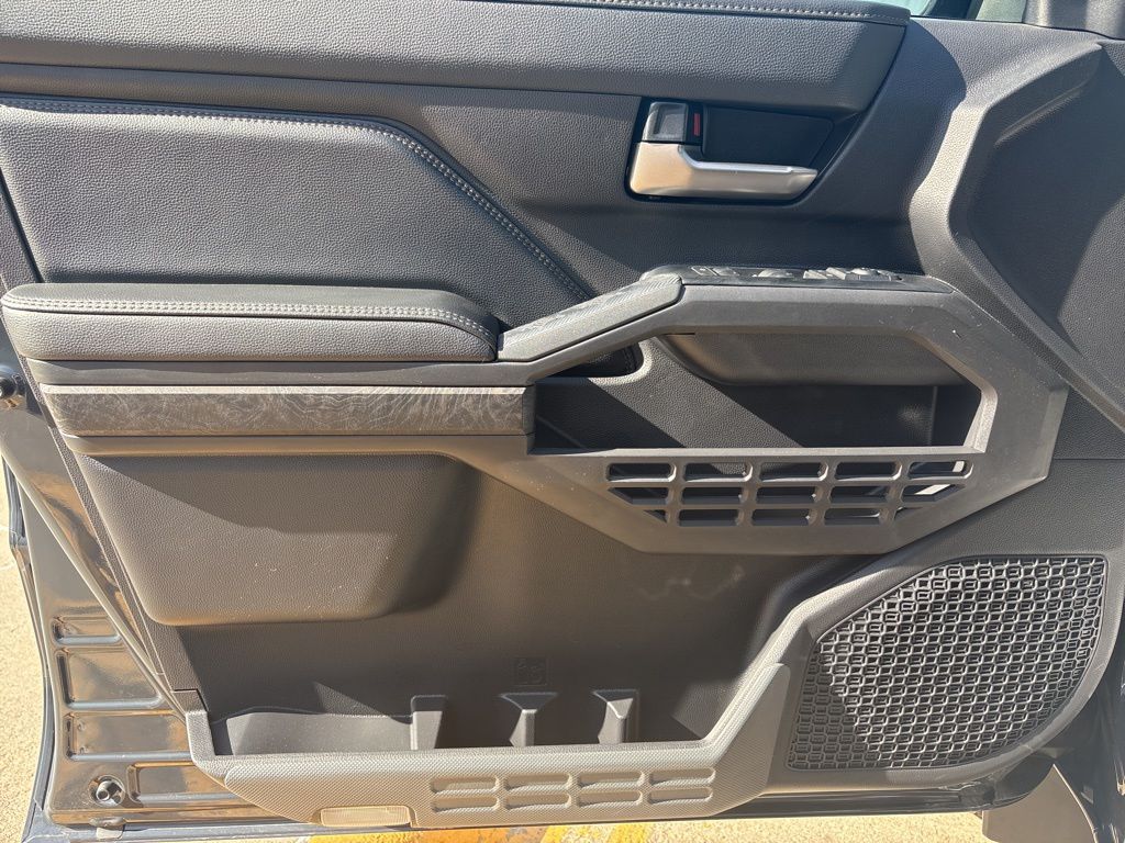 2026 Toyota Tacoma Limited - Photo 13