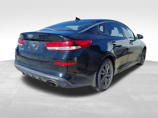2020 Kia Optima LX photo 3