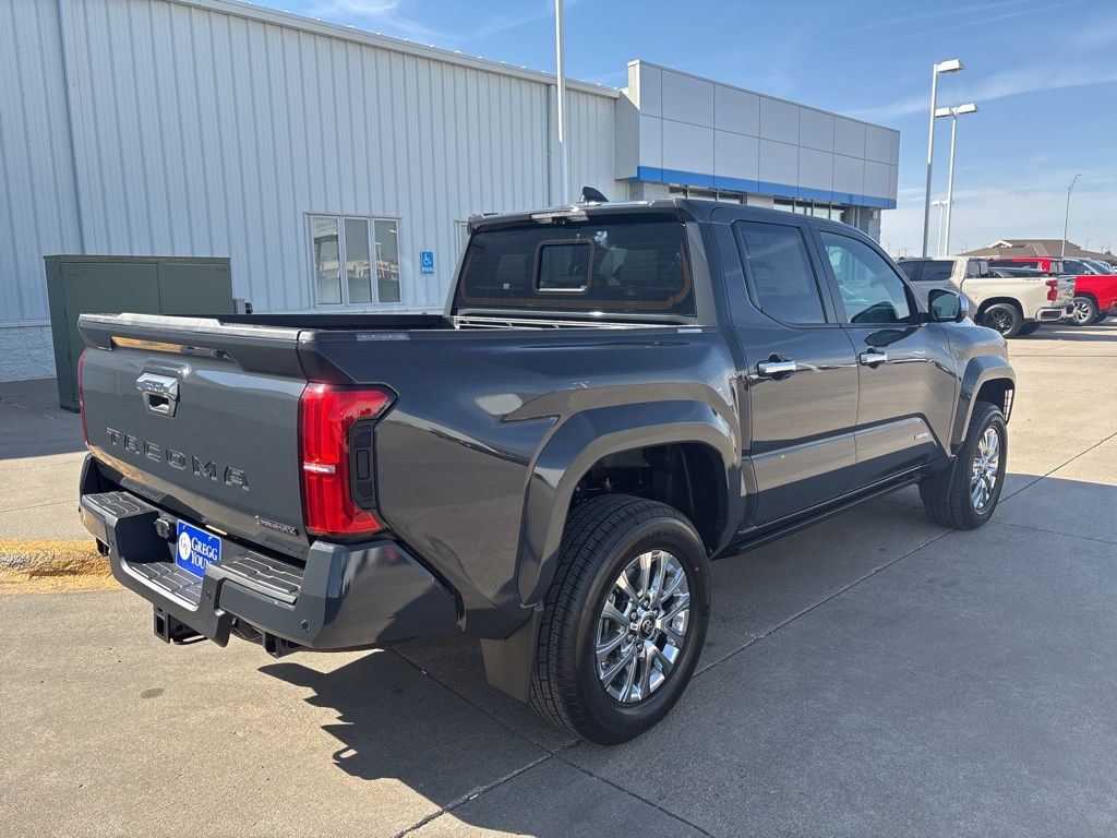 2026 Toyota Tacoma Limited - Photo 6