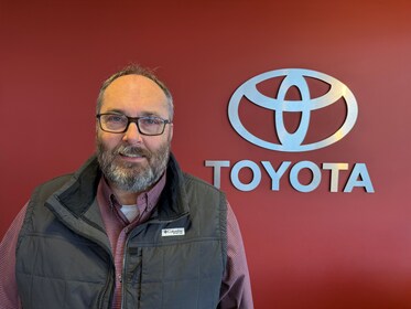 Staff member Mike Backstrom from ID_f349e1