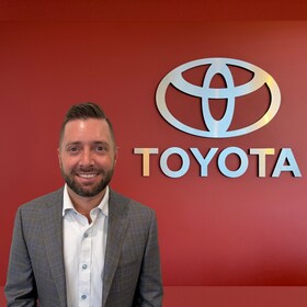 Staff member Alex Young from ID_822508