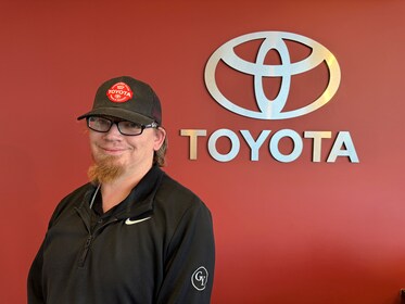 Staff member Travis Hammer from ID_112c03