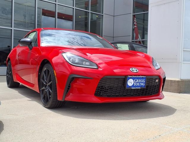 2025 Toyota GR86 Premium photo 2