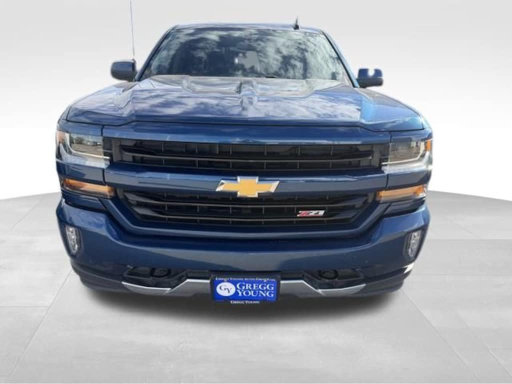 Used 2018 Chevrolet Silverado 1500 LT Truck Crew Cab