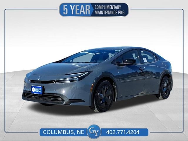 2026 Toyota Prius LE's photo