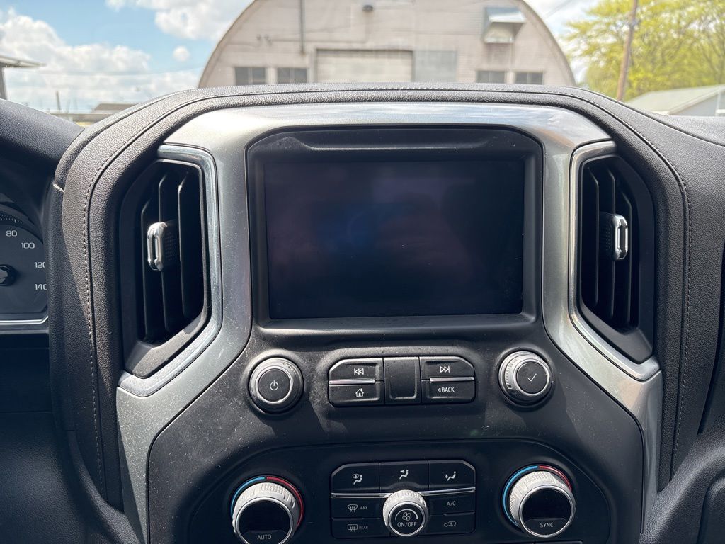 2022 Chevrolet Silverado 1500 Limited RST - Photo 22
