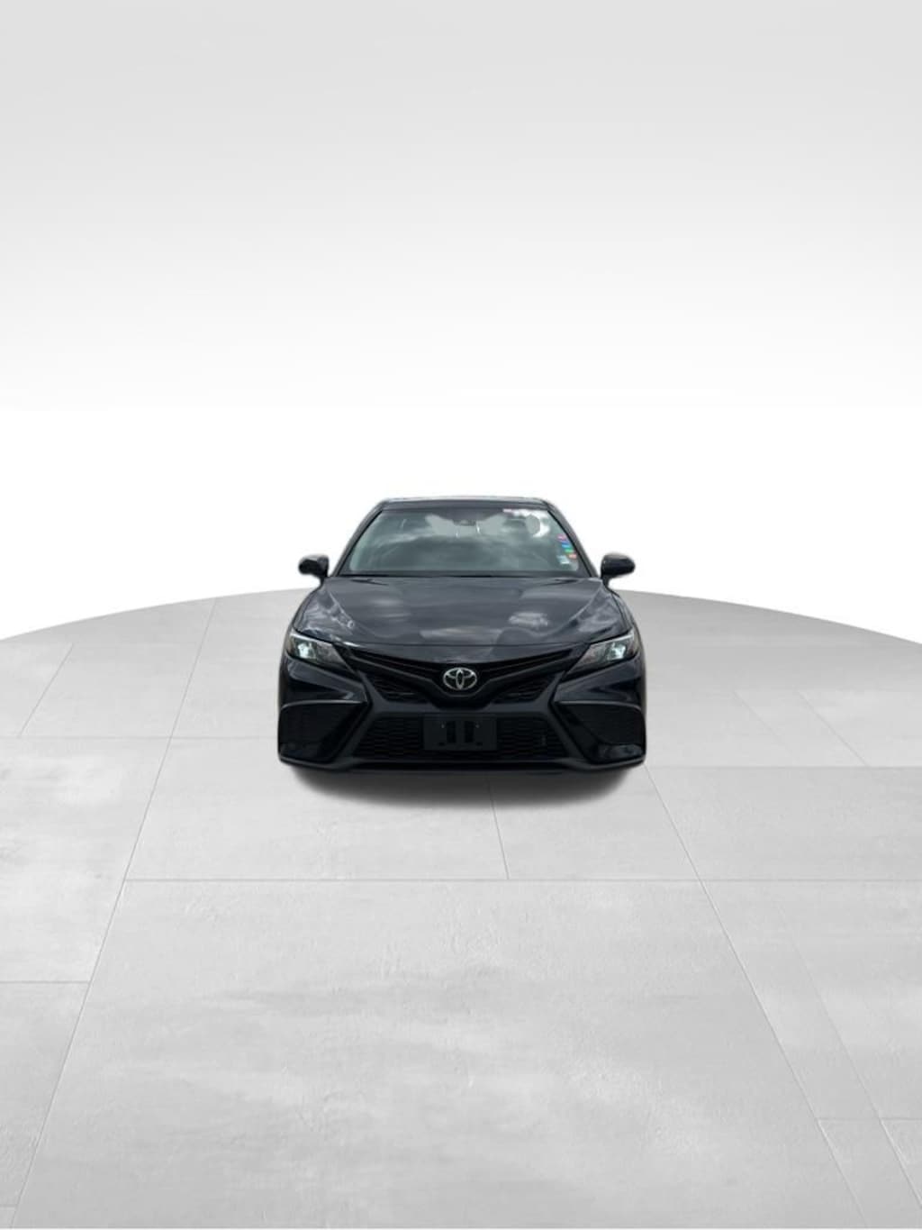 Used 2021 Toyota Camry SE Sedan