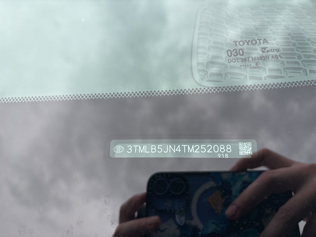 2026 Toyota Tacoma SR5 - Photo 37