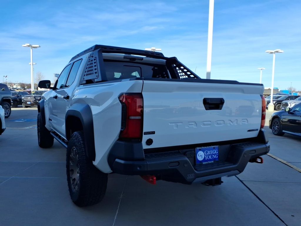 2026 Toyota Tacoma Trailhunter - Photo 9