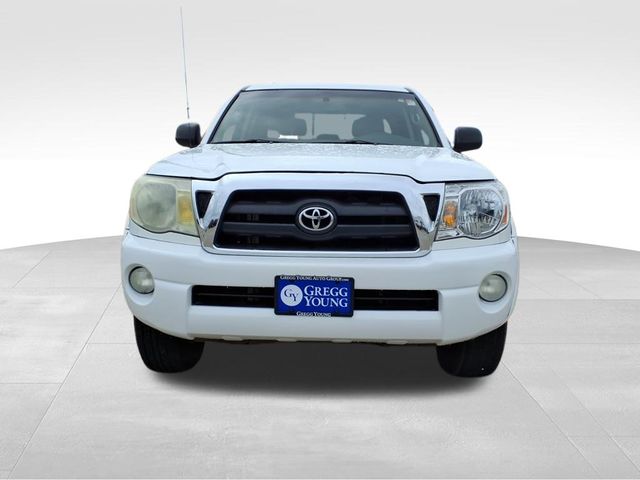 2006 Toyota Tacoma PreRunner V6 photo 2