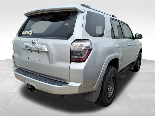 2021 Toyota 4Runner SR5 Premium photo 3