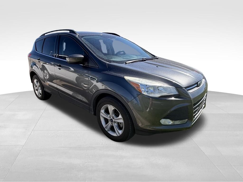 Used 2015 Ford Escape SE SUV
