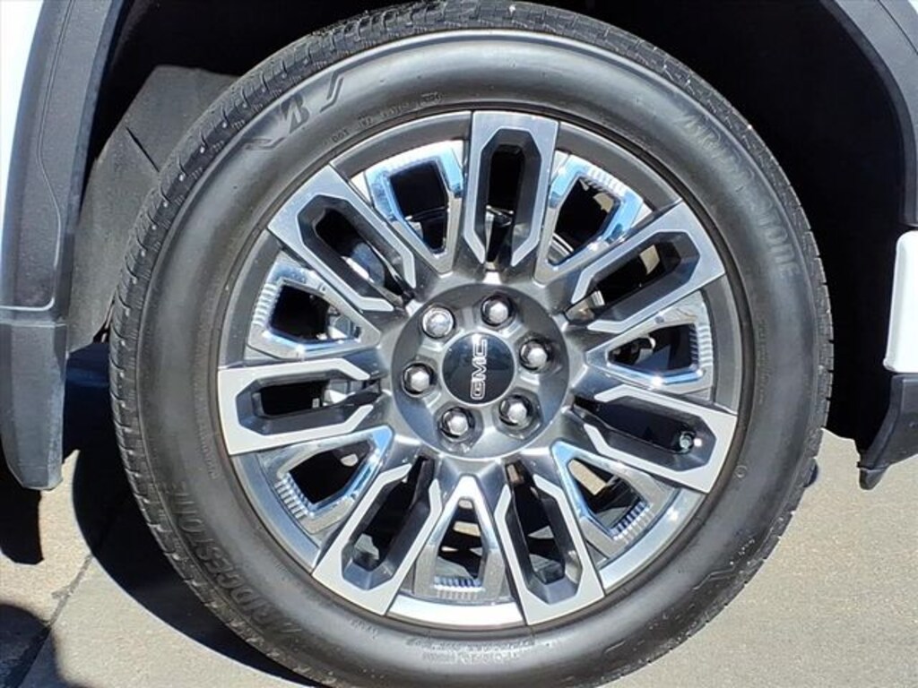 Used 2025 GMC Sierra 1500 Denali Ultimate Truck Crew Cab