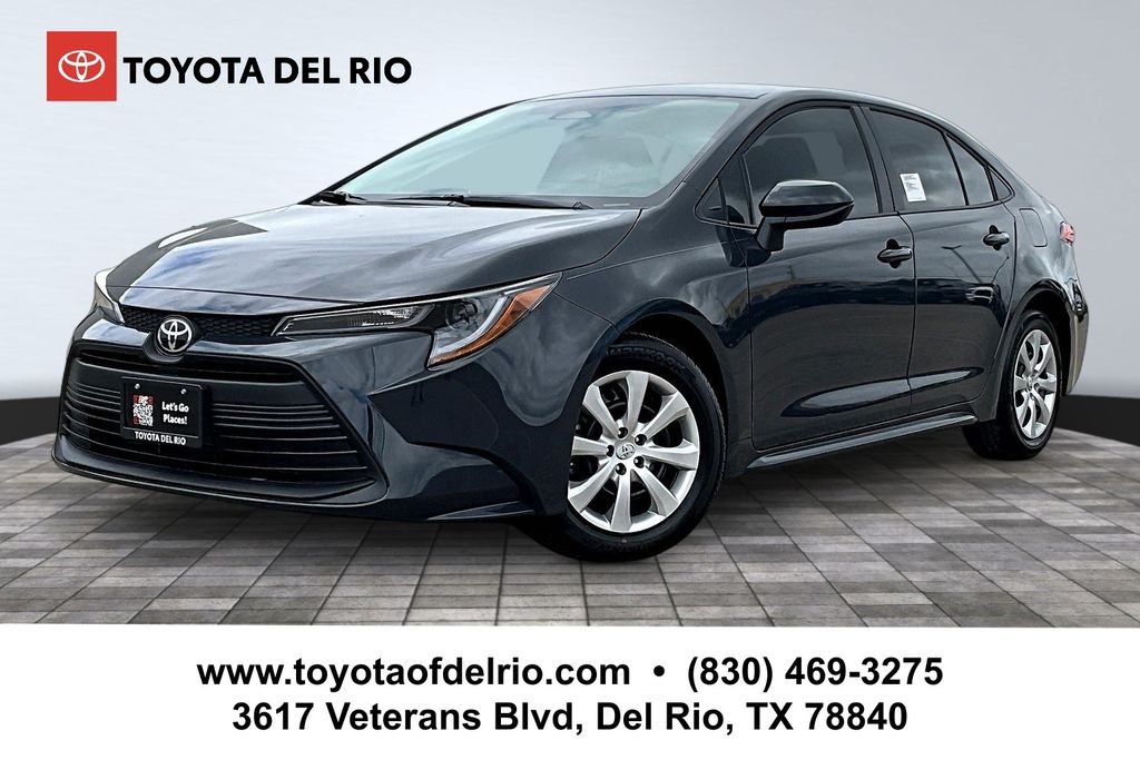 2026 Toyota Corolla LE CVT's photo