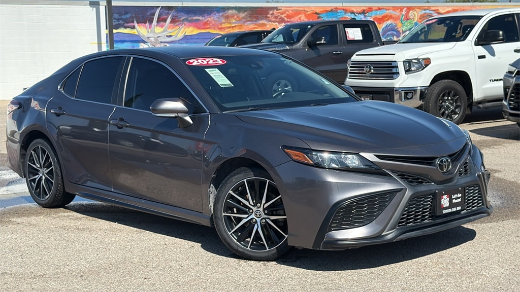 Used 2023 Toyota Camry SE Sedan