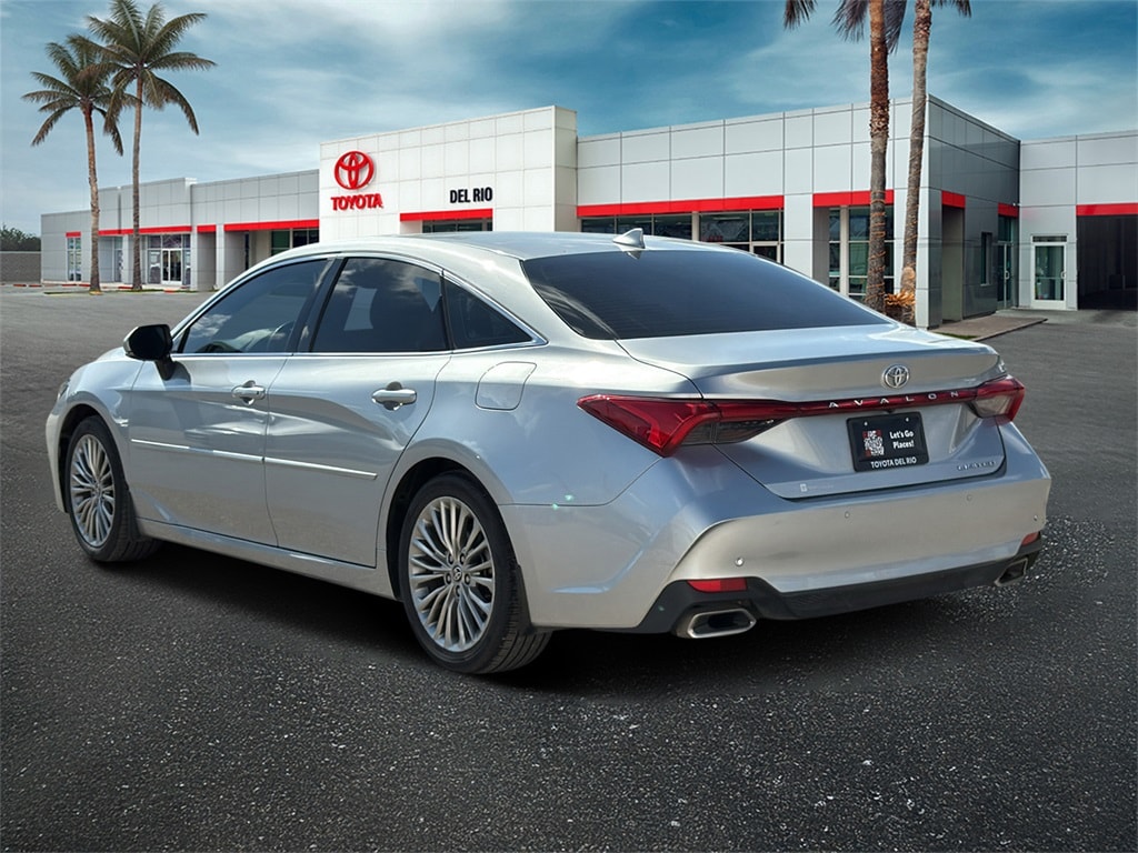 Used 2022 Toyota Avalon Limited Sedan