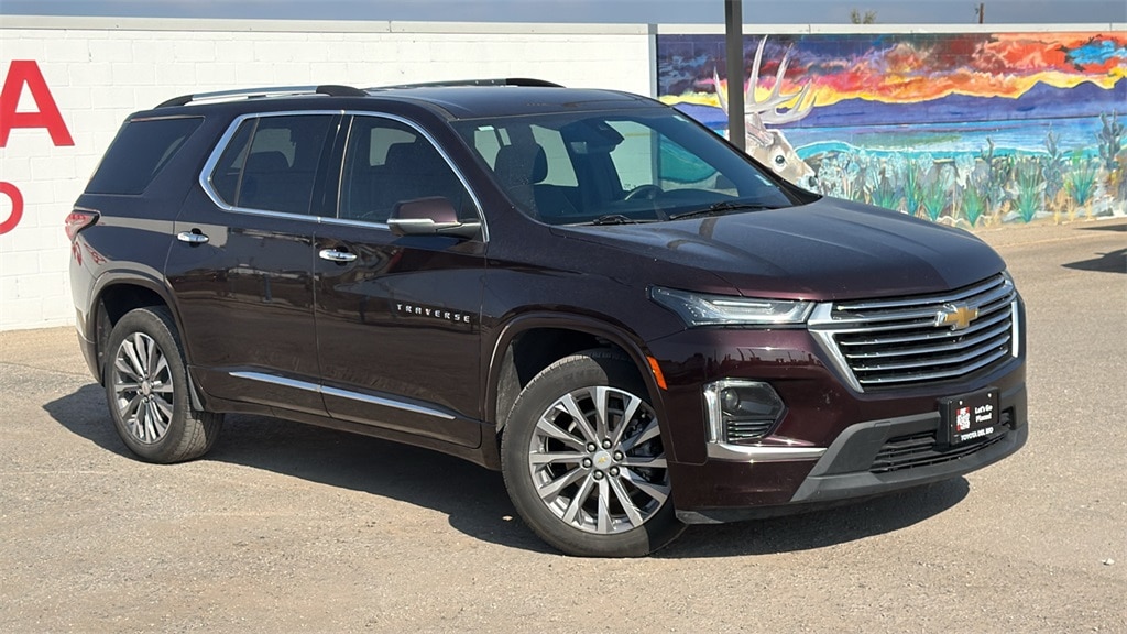 2023 Chevrolet Traverse Premier's photo