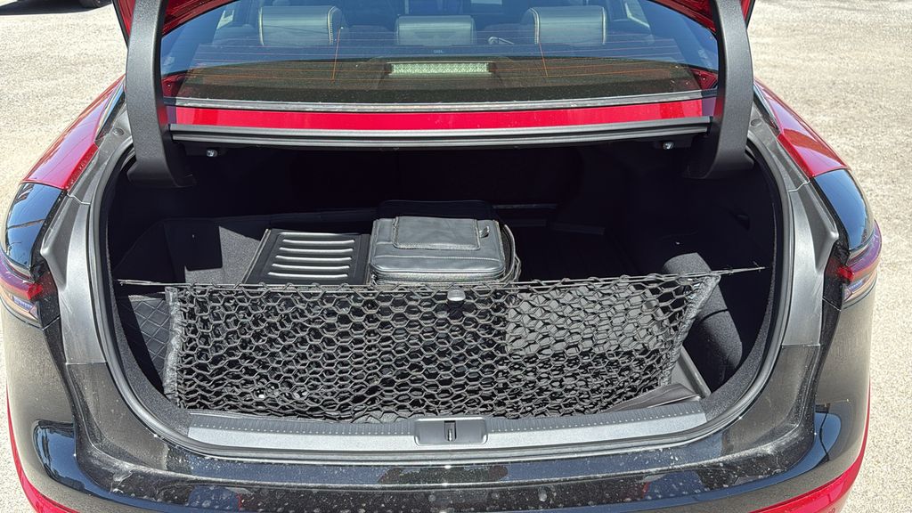 2026 Toyota Crown Platinum - Photo 25