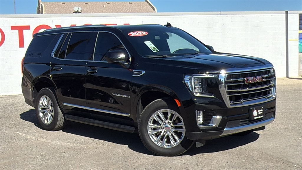 2022 GMC Yukon SLT's photo