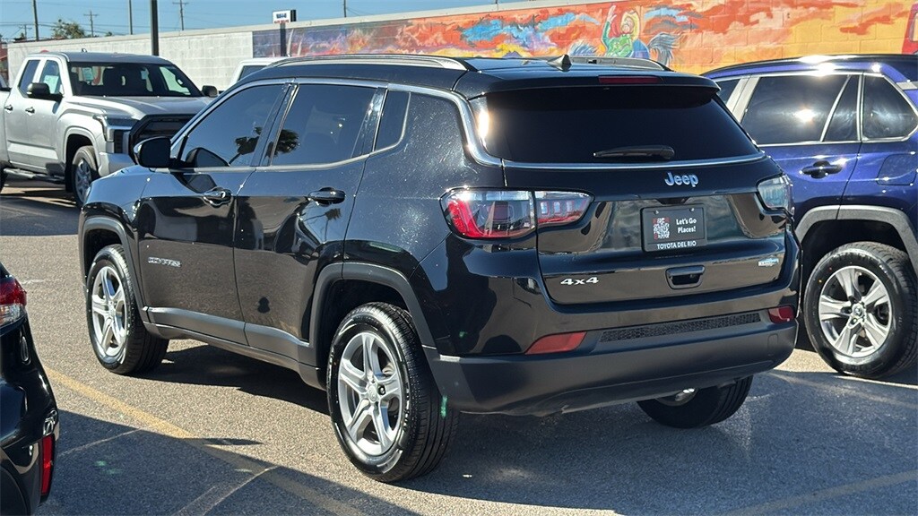 Used 2023 Jeep Compass Latitude SUV