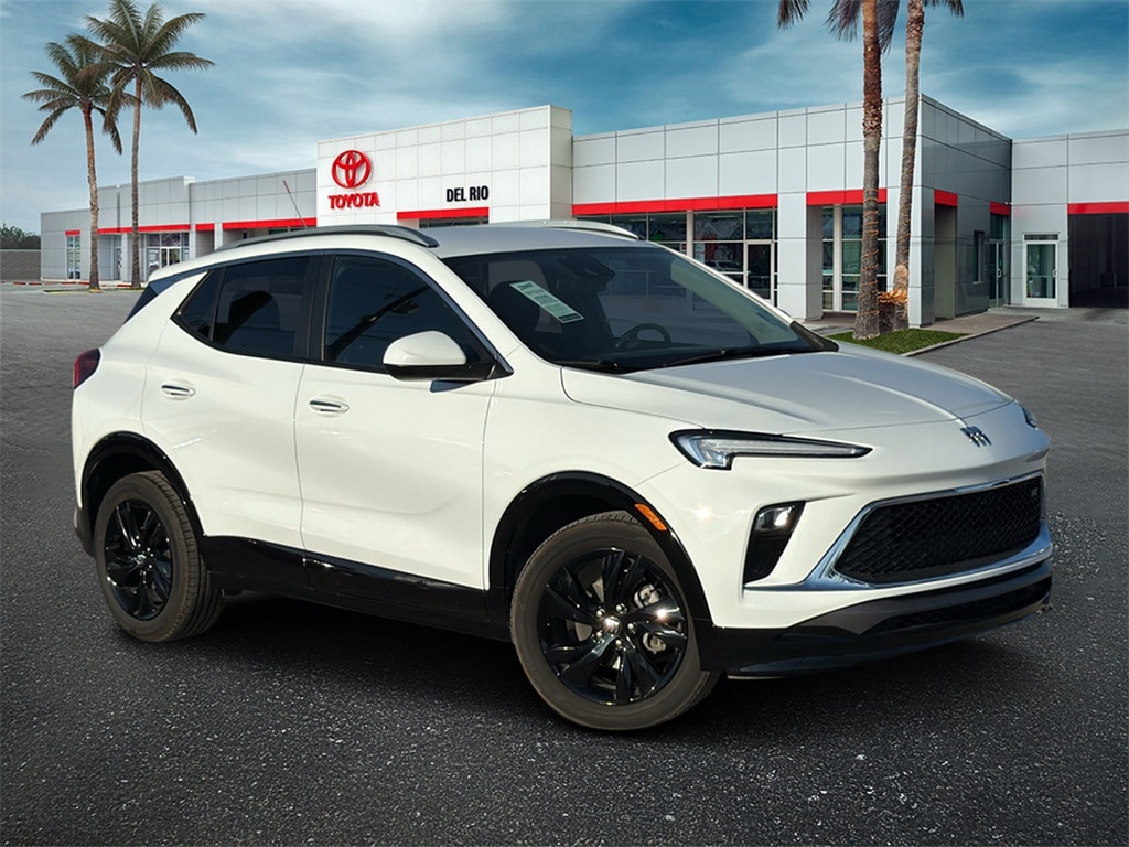 2024 Buick Encore GX Sport Touring's photo