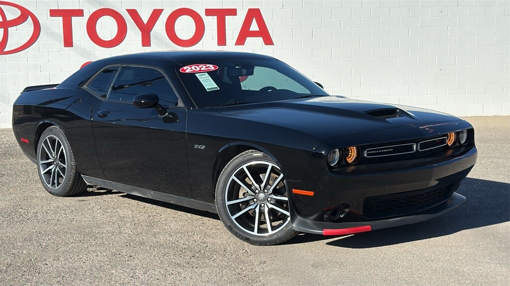 Used 2023 Dodge Challenger R/T Coupe