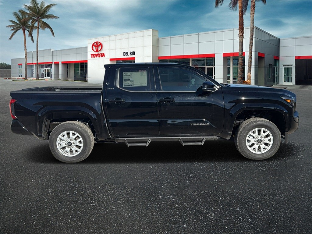 New 2025 Toyota Tacoma SR5 Truck