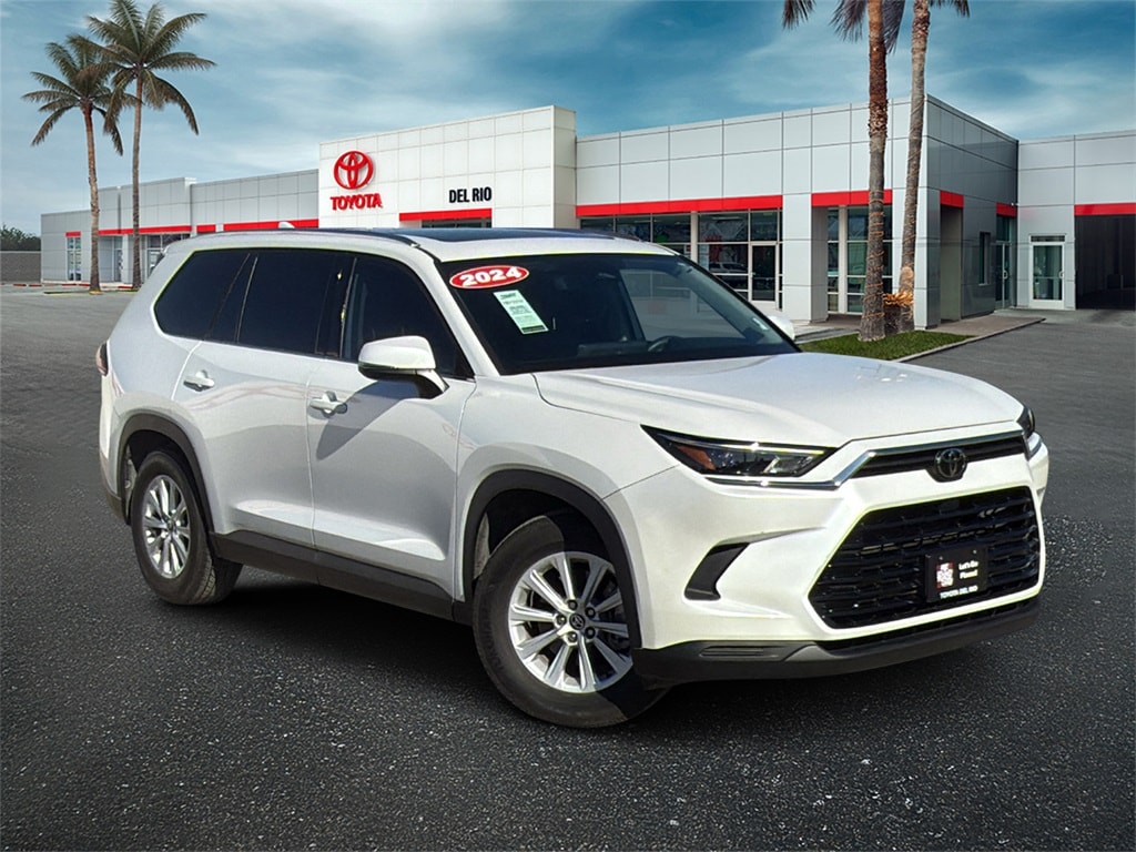 2024 Toyota Grand Highlander XLE's photo