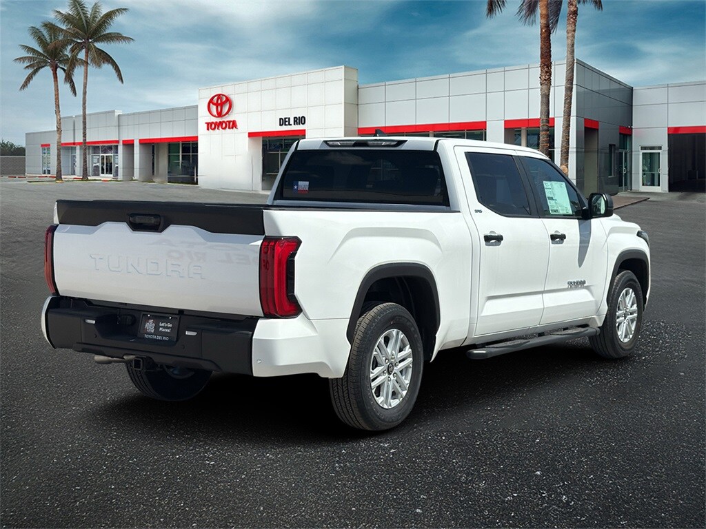 2025 Toyota Tundra SR5 photo 2