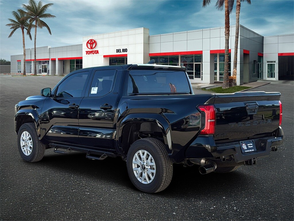 New 2025 Toyota Tacoma SR5 Truck