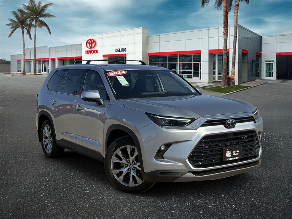 2024 Toyota Grand Highlander Limited's photo