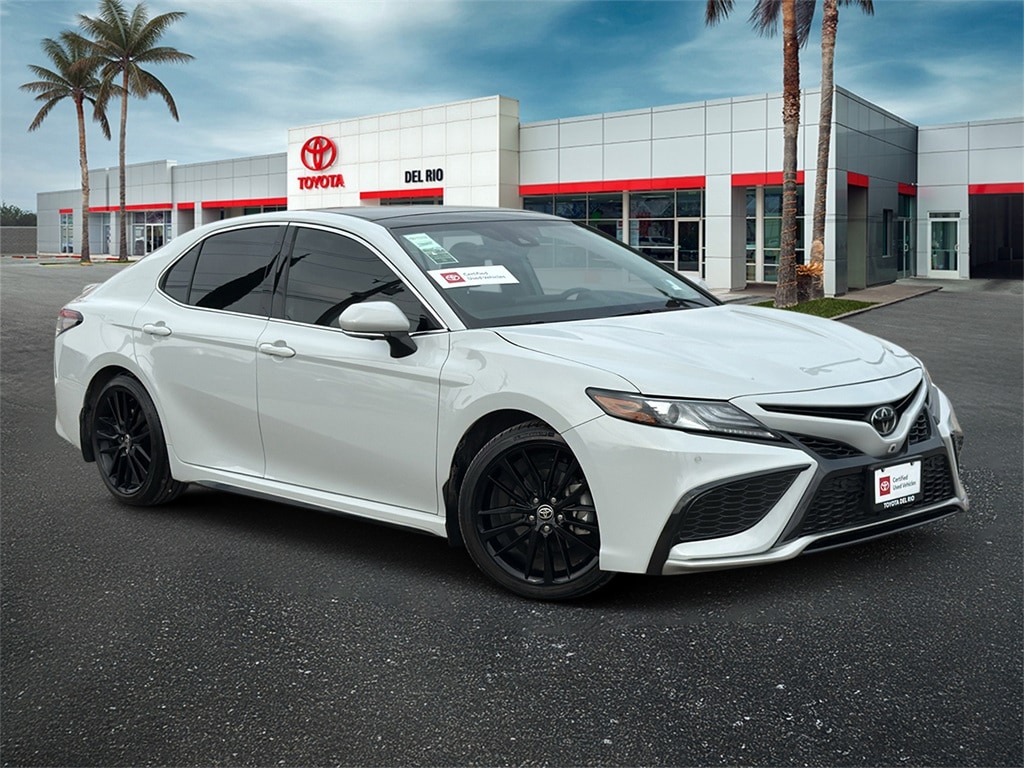 2024 Toyota Camry XSE's photo