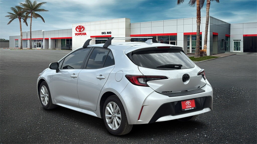2025 Toyota Corolla SE photo 4