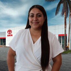 Staff member Laura Aguirre from e9cf4c70c000