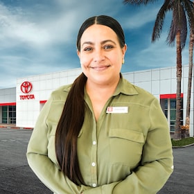 Staff member Laura Aguirre from e9cf4c70c000