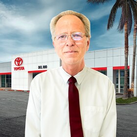 Staff member Dave Carlton from e9cf4c70c000