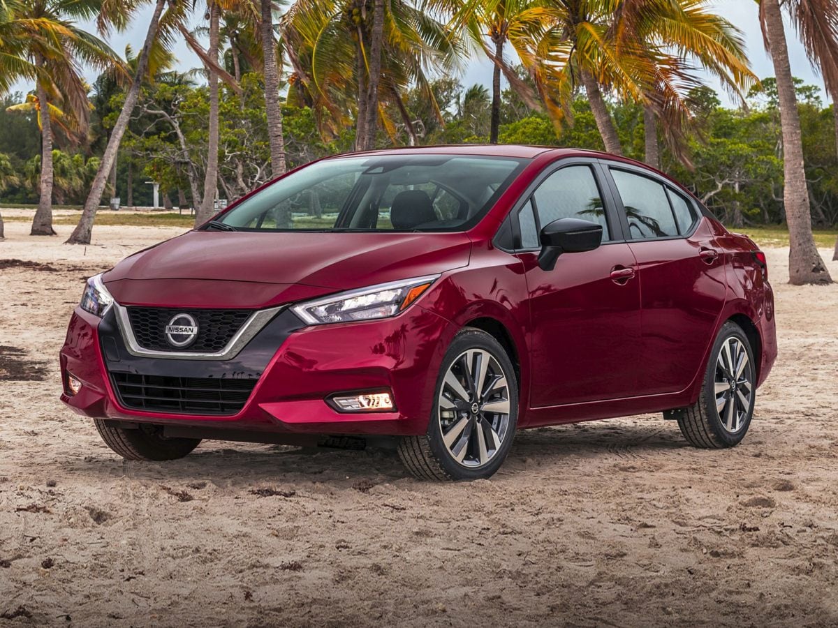 2021 Nissan Versa Sedan SR's photo