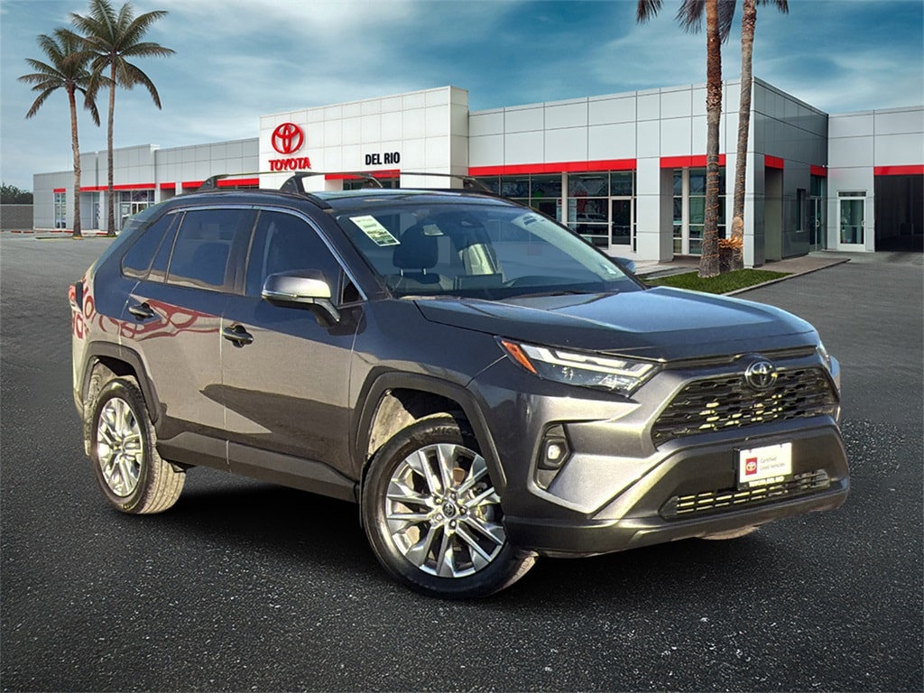 2024 Toyota RAV4 XLE Premium's photo