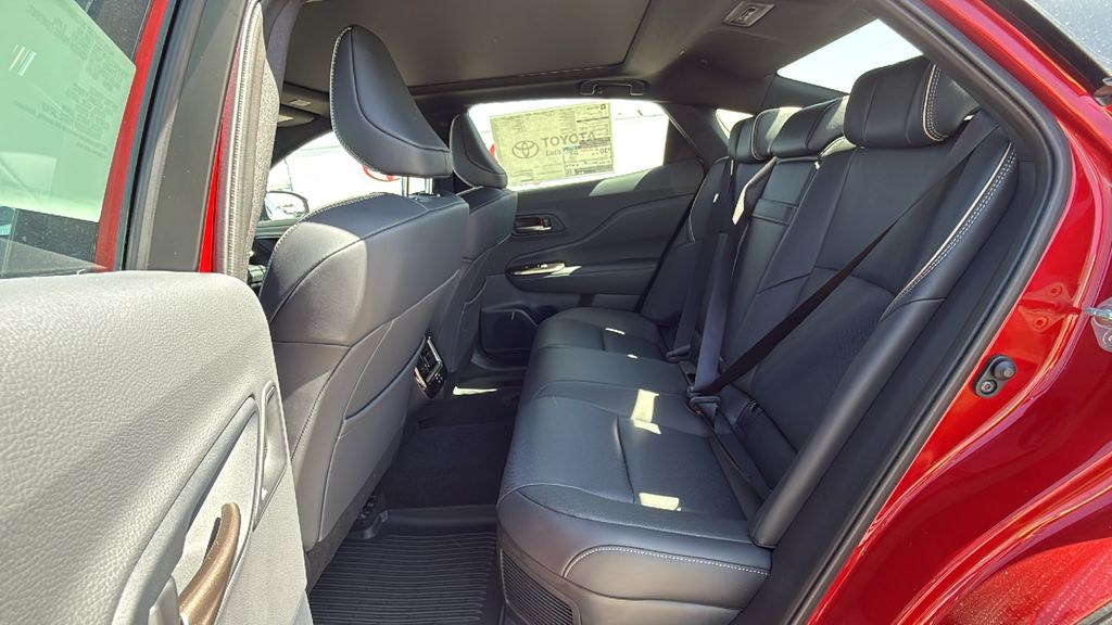 2026 Toyota Crown Platinum - Photo 15