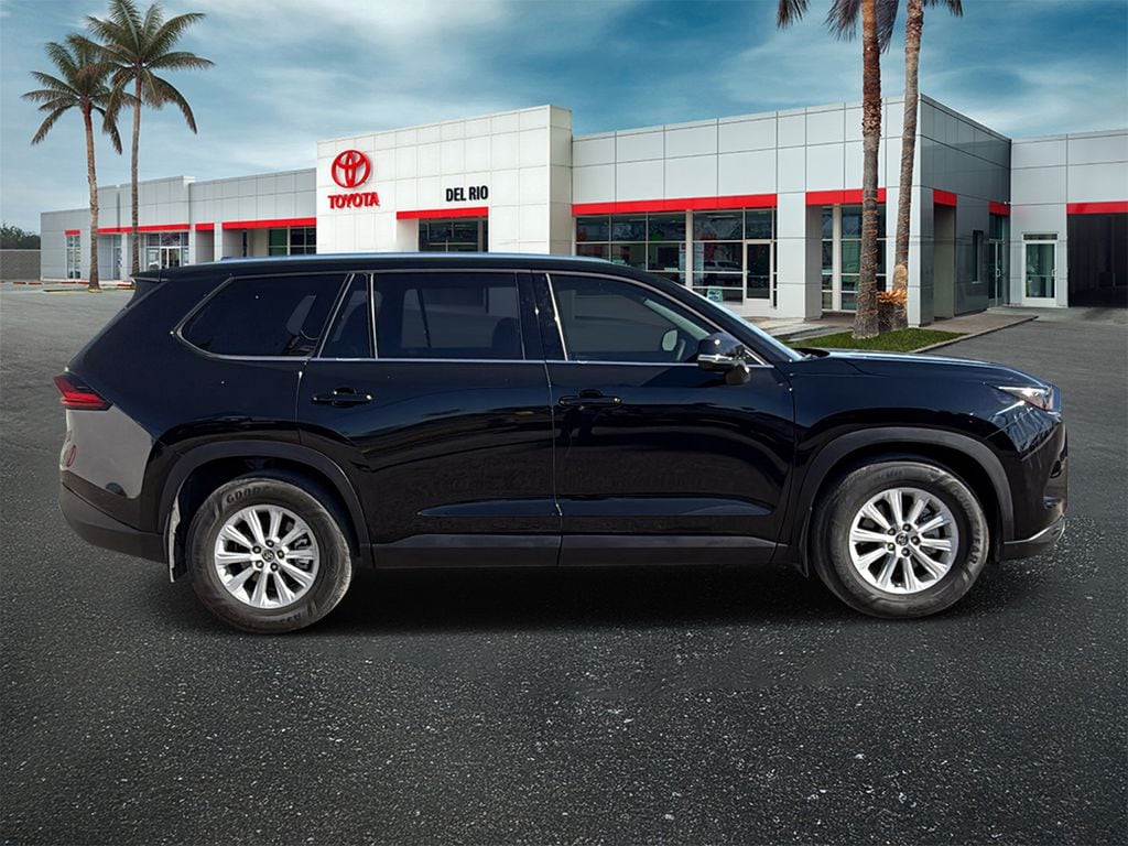 Used 2024 Toyota Grand Highlander XLE Sport Utility