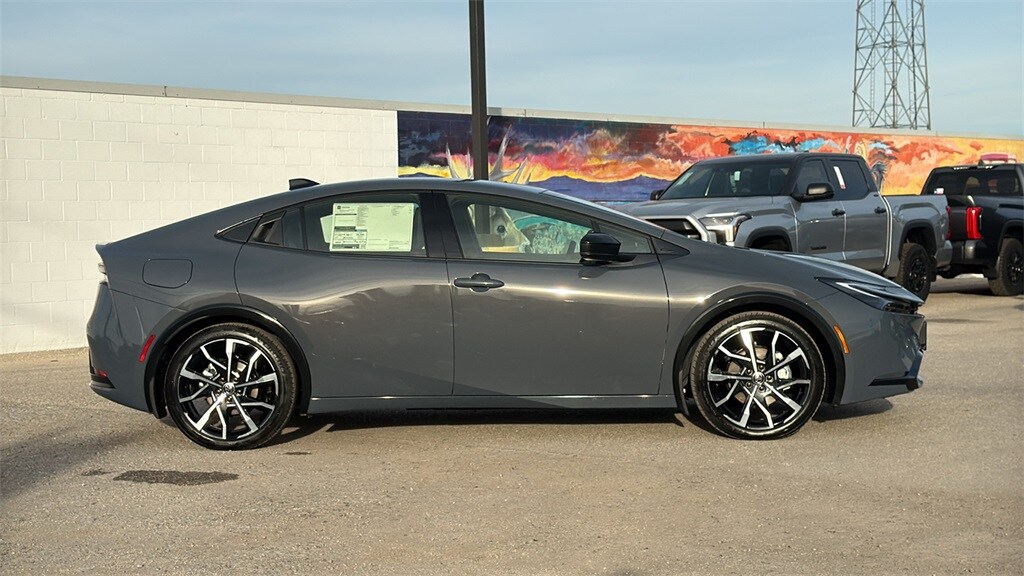 New 2026 Toyota Prius Plug-in Hybrid XSE PLUG-IN HYBRID