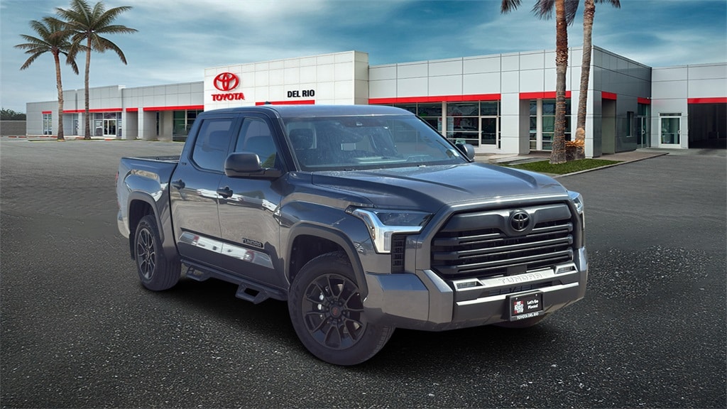 2025 Toyota Tundra SR5's photo
